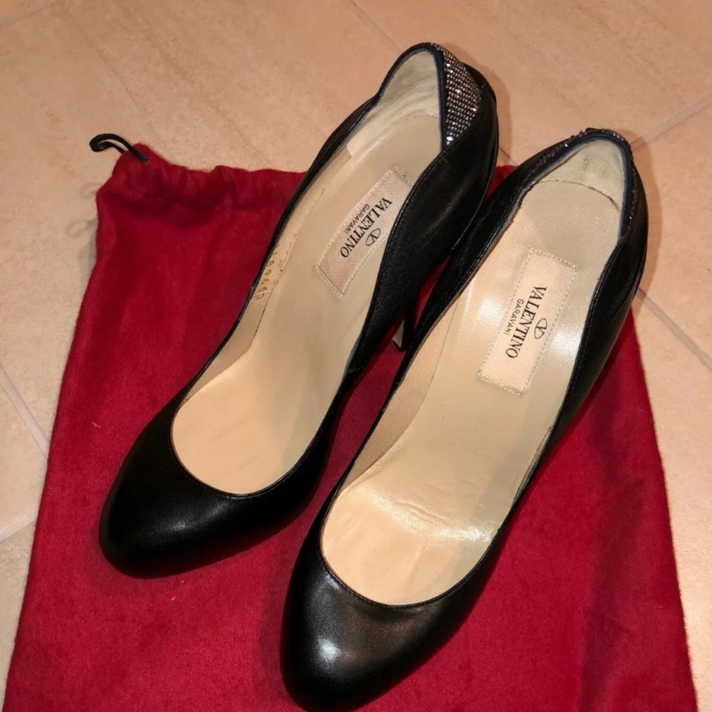 Women’s Valentino Pumps.